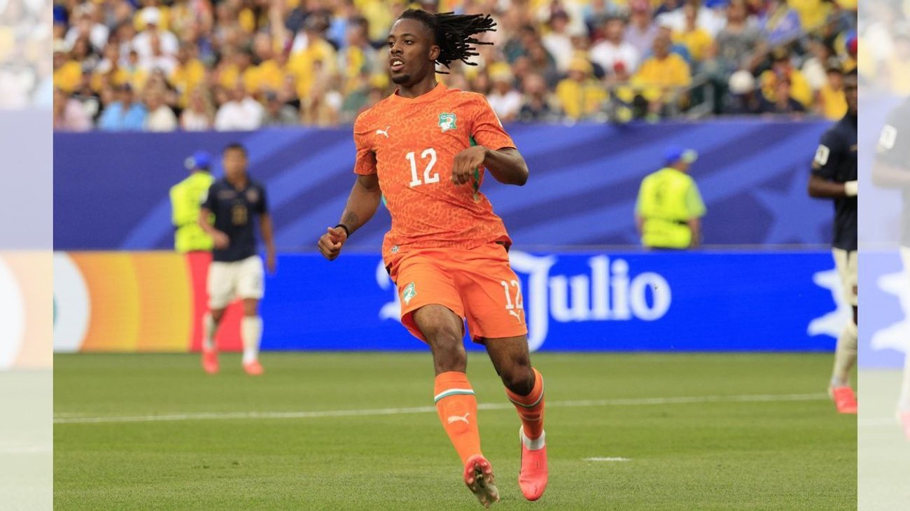 Impide Canadá entrada a delantero de Costa de Marfil