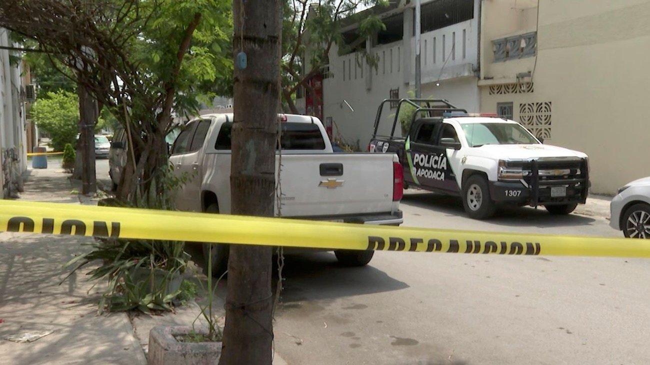 Analiza Fiscalía videos tras muerte de mujer en anexo de Apodaca