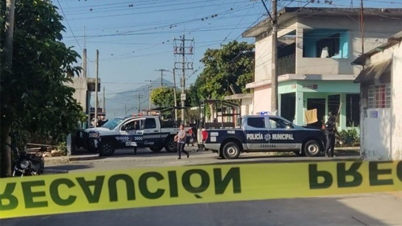 Niño hace escalofriante amenaza a policías que lo detuvieron