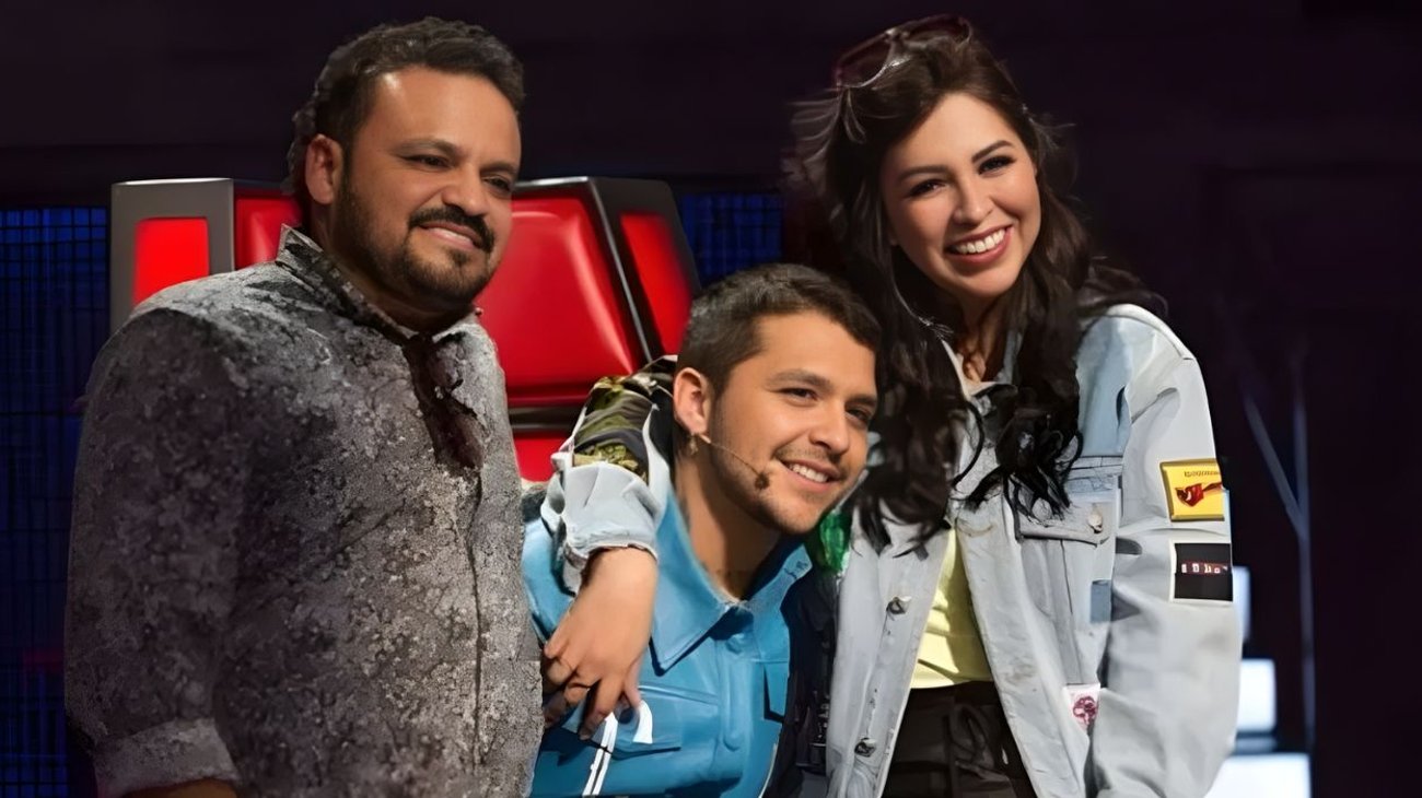 ¿Por qué Cristian Nodal dejó de seguir a sus papás en Instagram?