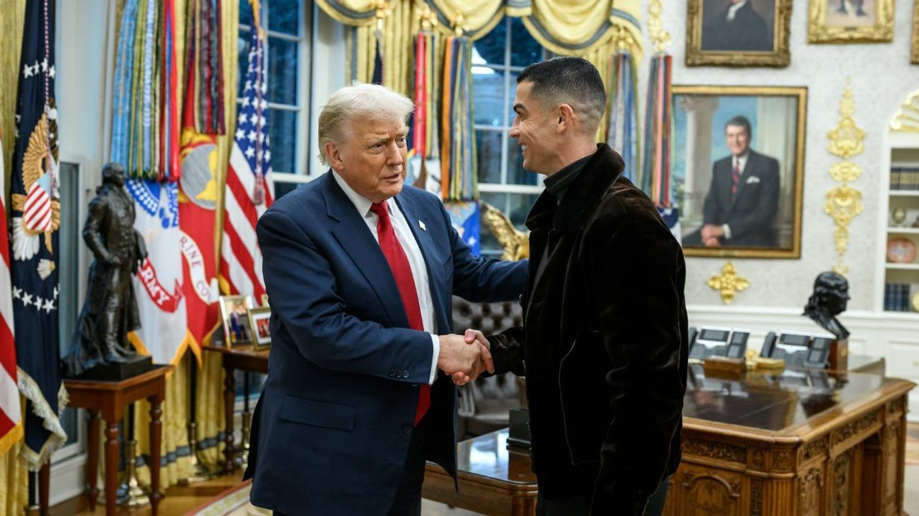 cristiano_ronaldo_trump_4fb4db8fff