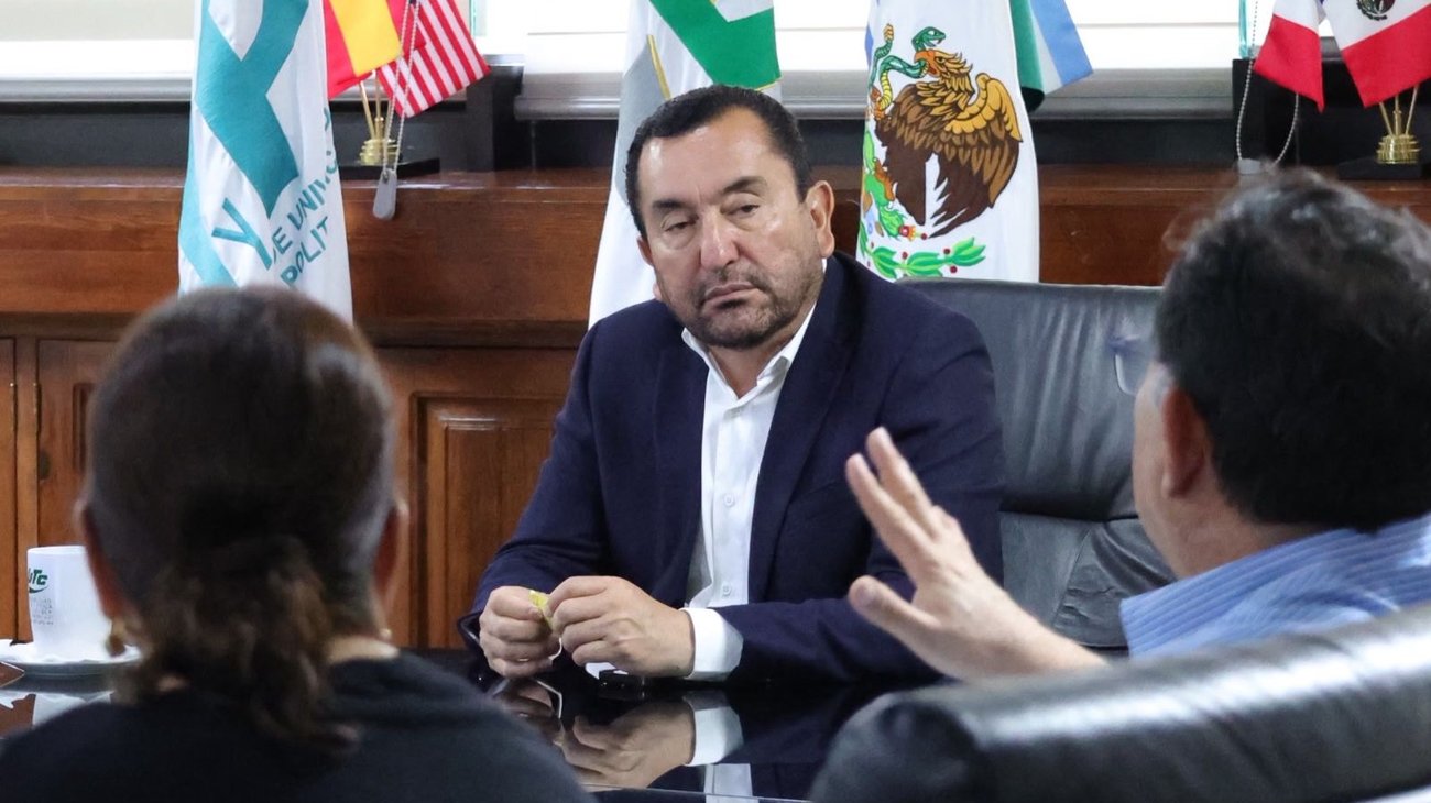 Llama UTC a jóvenes a fortalecer la democracia