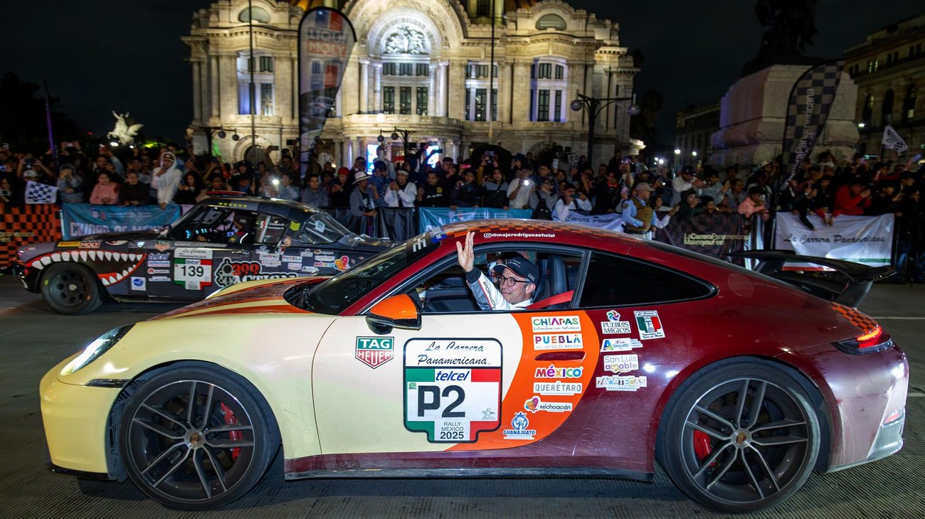 Gael García Bernal debuta en la Carrera Panamericana