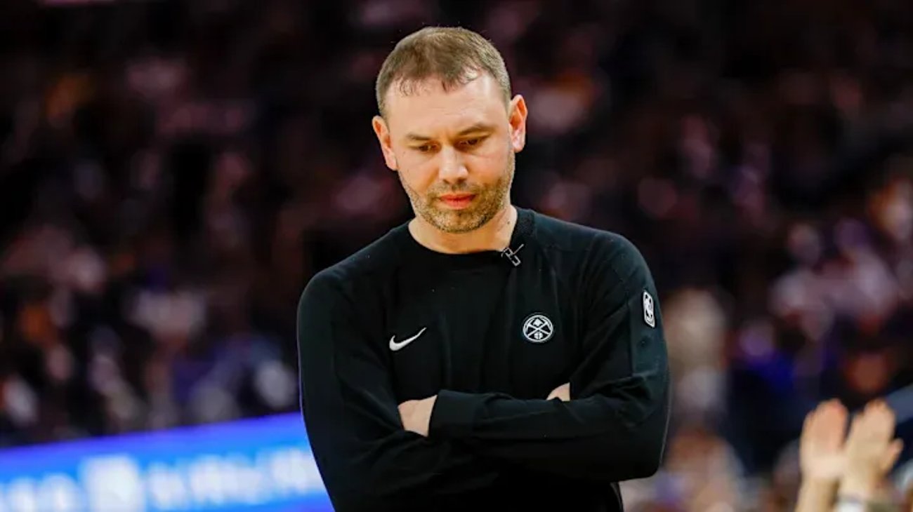 La NBA multa con 35.000 dólares a entrenador de los Nuggets