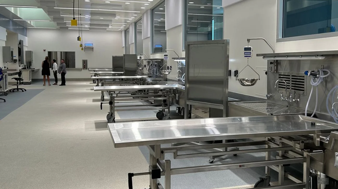 Amplían morgue en Arizona tras alza de muertes de migrantes