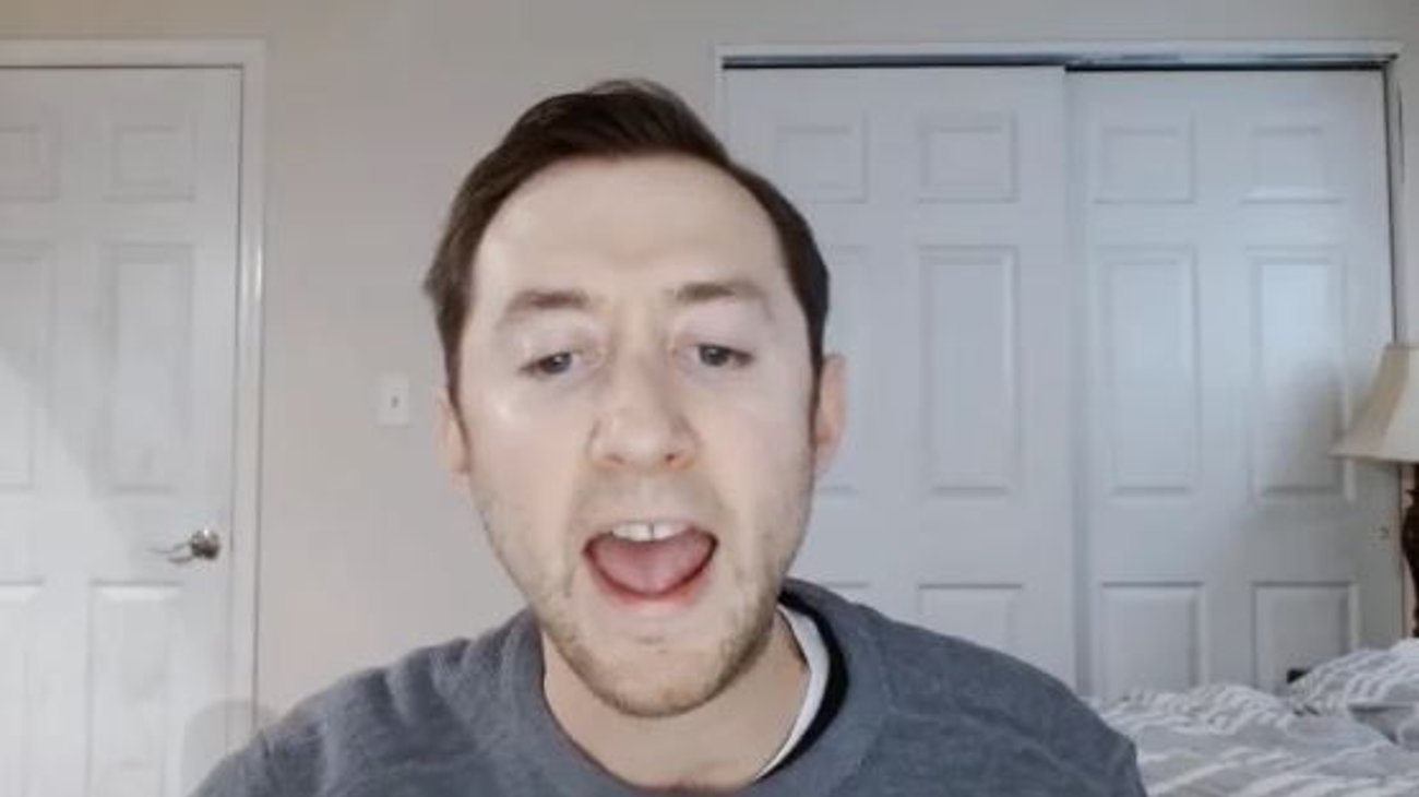 Decapita a su padre, lo expone en Youtube y lo detienen