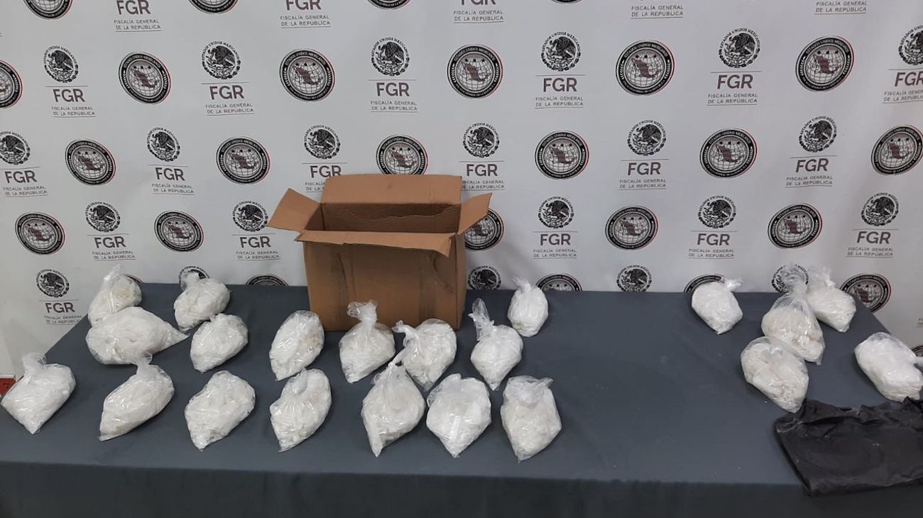 Asegura FGR más de 10 kilos de metanfetamina en Escobedo