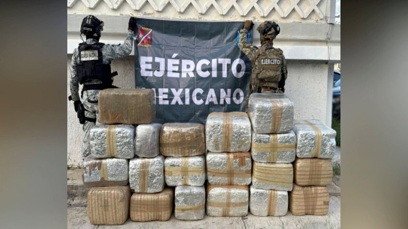 Aseguran armas y 300 kilos de marihuana en Nuevo Laredo