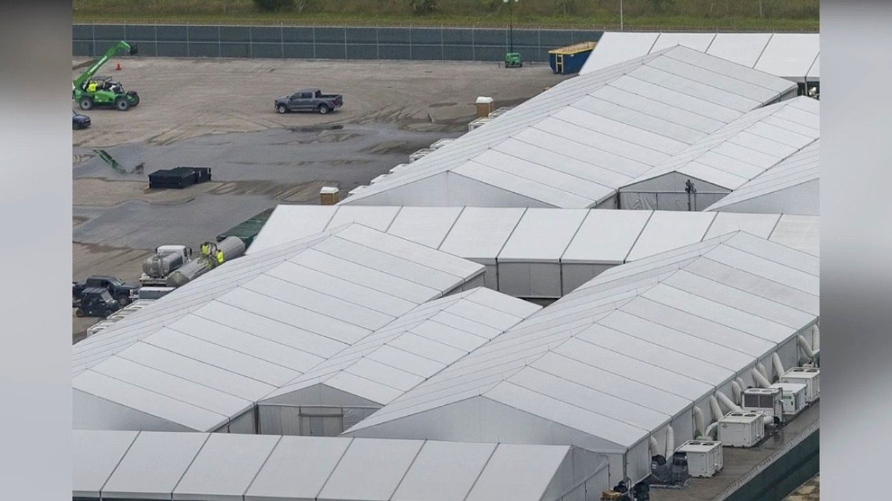 Abre Florida centro de detención migratoria 'Deportation Depot'