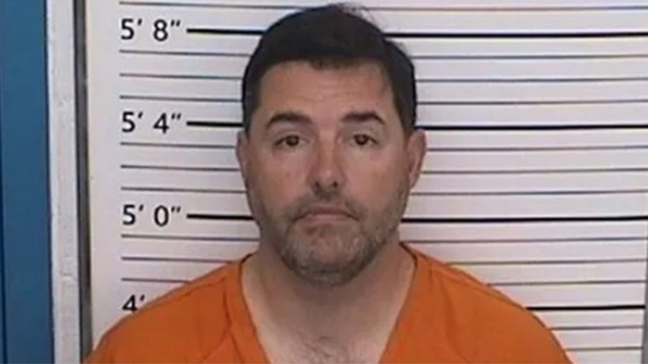Dueño de los 49ers usó seudónimo antes de ser detenido en Ohio