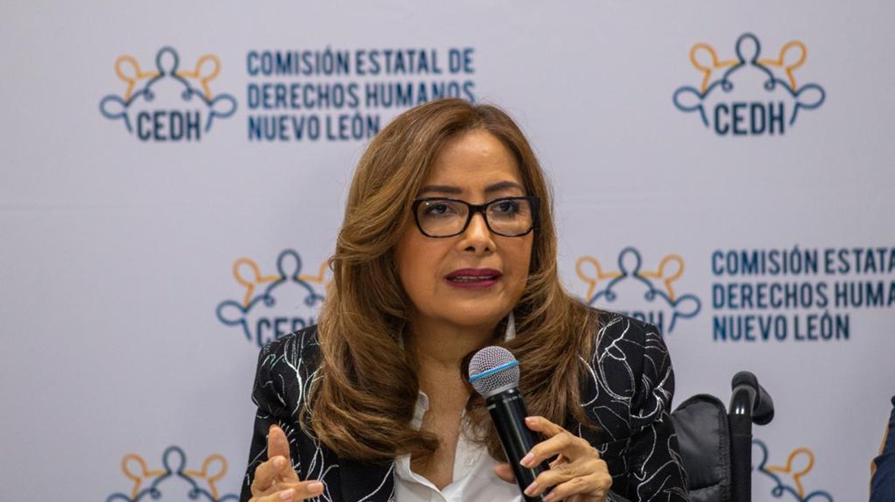 Piden a Barragán disculpa pública por desabasto de agua 