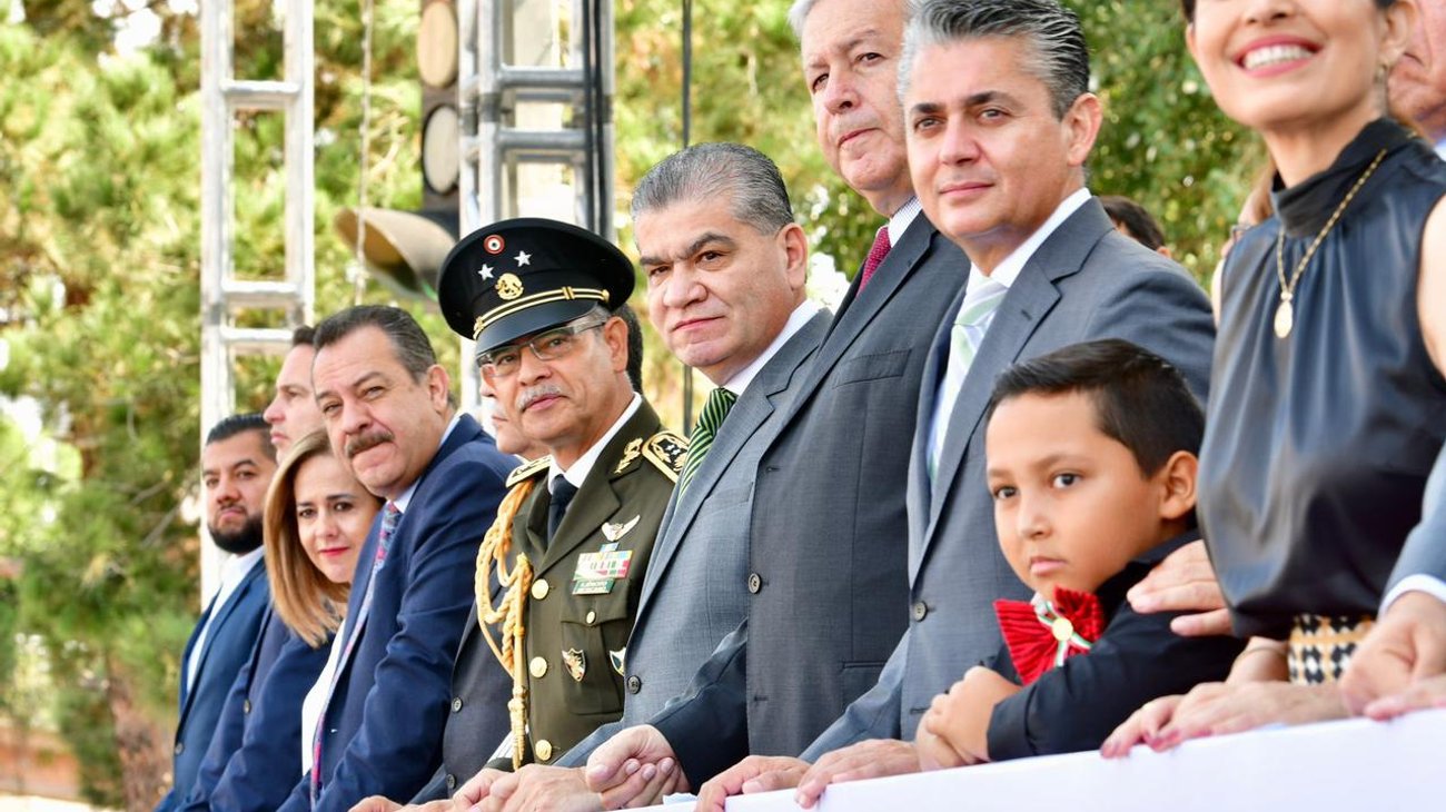 Coahuila celebra desfile del 16 de septiembre