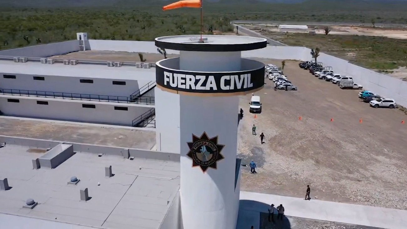 Toma Fuerza Civil el mando de la Policía de Hualahuises
