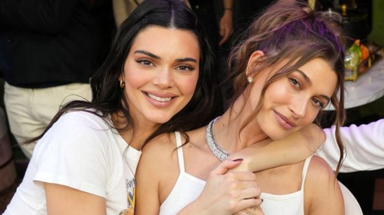 Detienen a Kendall Jenner y Hailey Bieber por esta razón