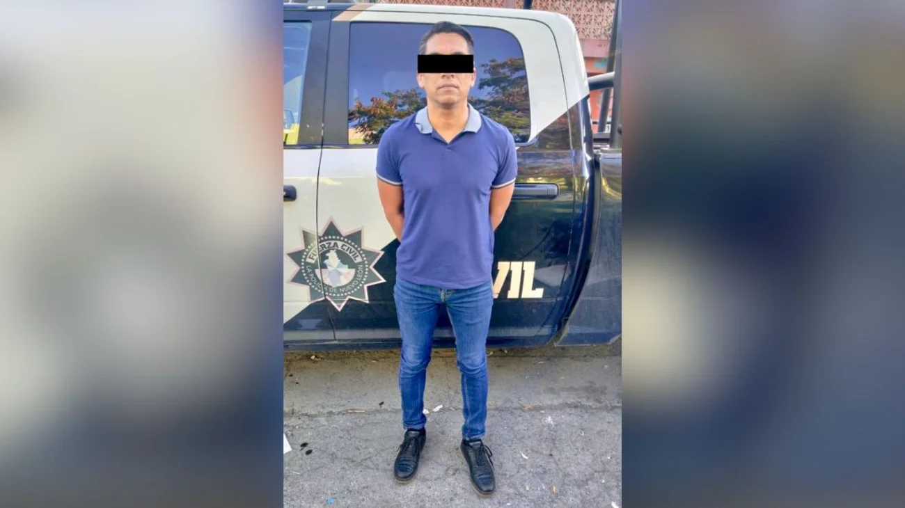 Detienen a conductor con más de 400 mil pesos en efectivo