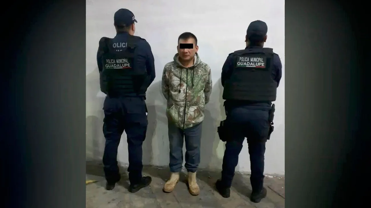 Ataca a golpes a su pareja e hijastra en Guadalupe