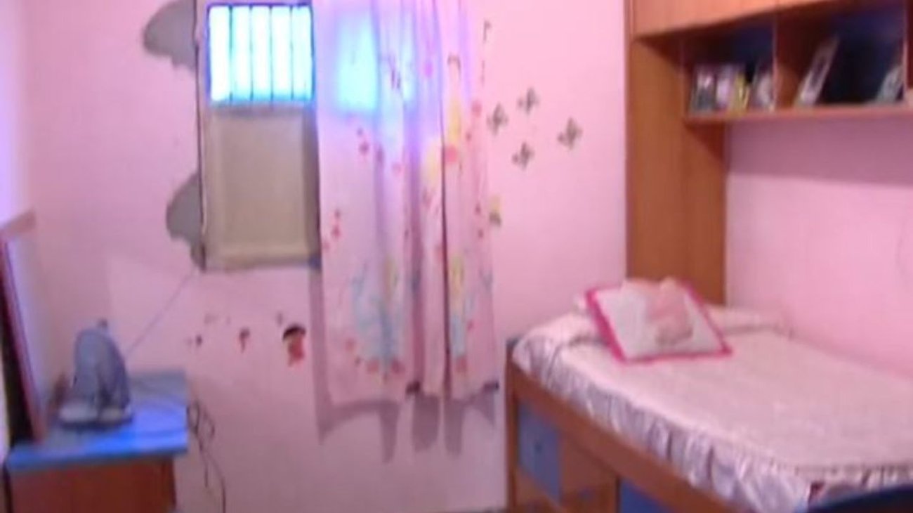 Niña escapa de ser violada de su padre y lo denuncia