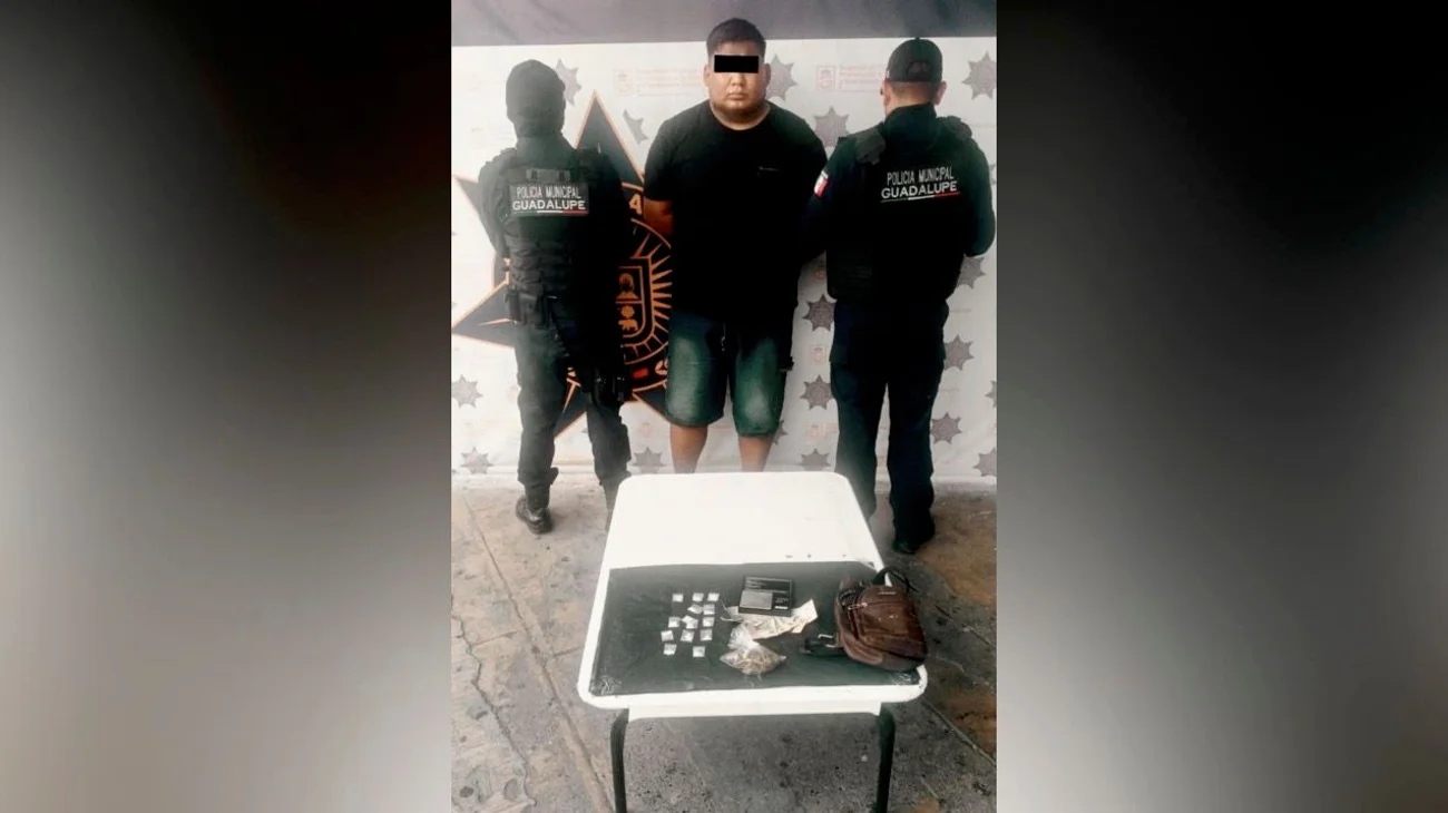 Detienen a presunto narcomenudista con arraigo domiciliario