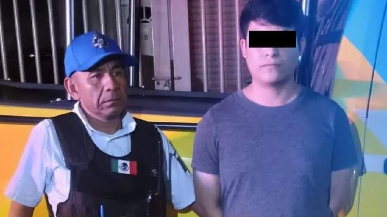 Intenta ahorcar a su pareja y golpea a su hijo de 4 años