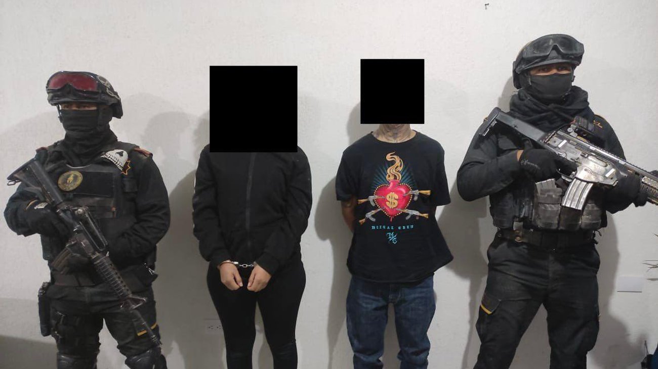 Cae pareja en Zuazua; viajaban en moto armados con fusil