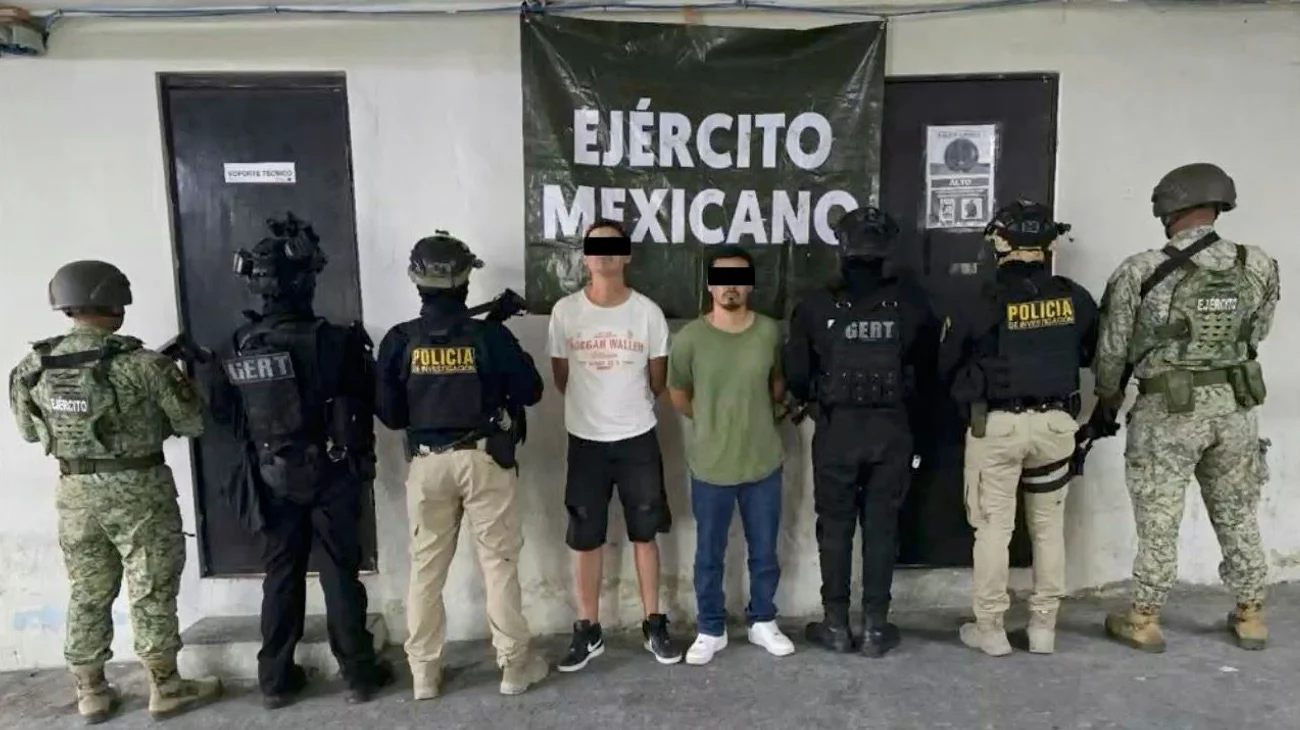 Capturan a dos con fusil de asalto en Santa Catarina