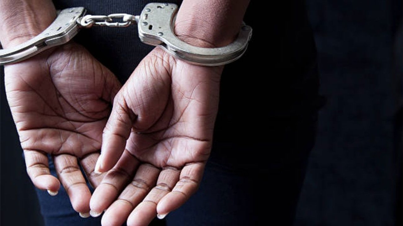 Detienen a mujer por haber matado a sus bebes en 2021 y 2022