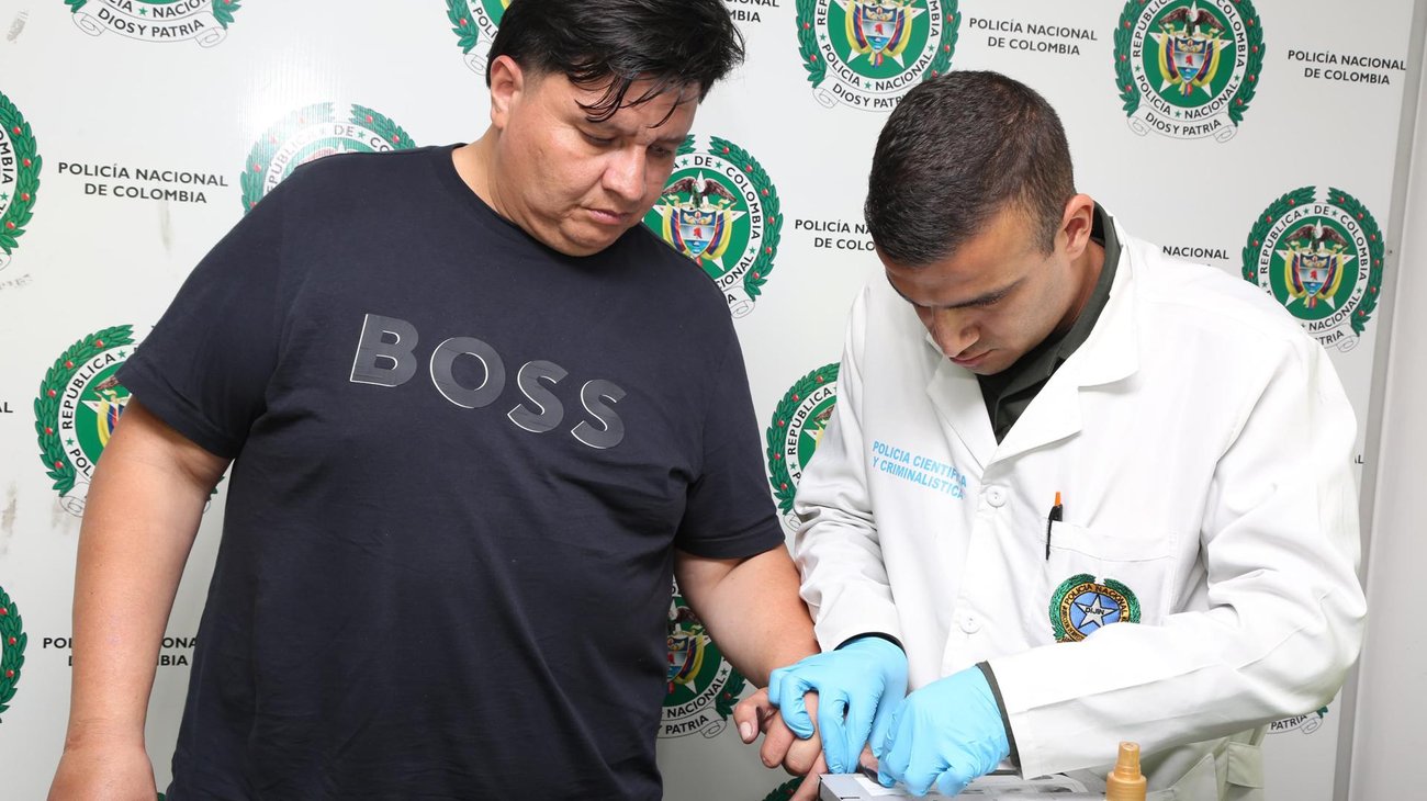 Cae en Cancún a líder colombiano de tráfico de migrantes