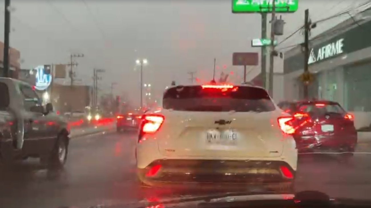 Comienzan las fuertes lluvias en el área metropolitana