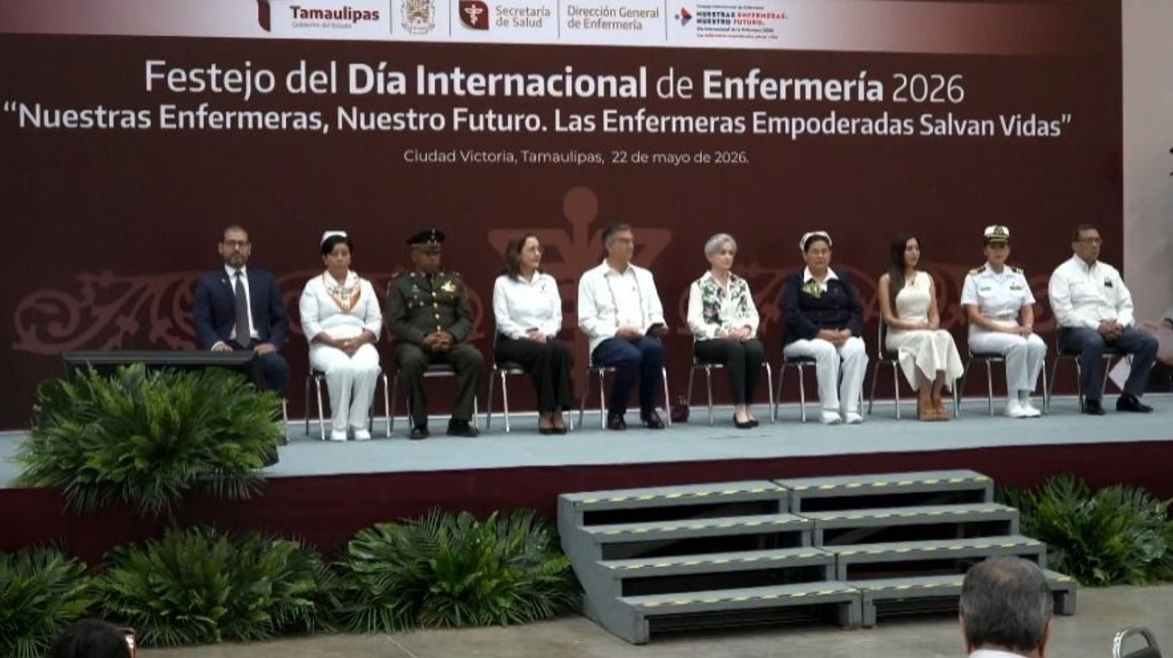 Reconoce Américo Villarreal labor de enfermería en Tamaulipas