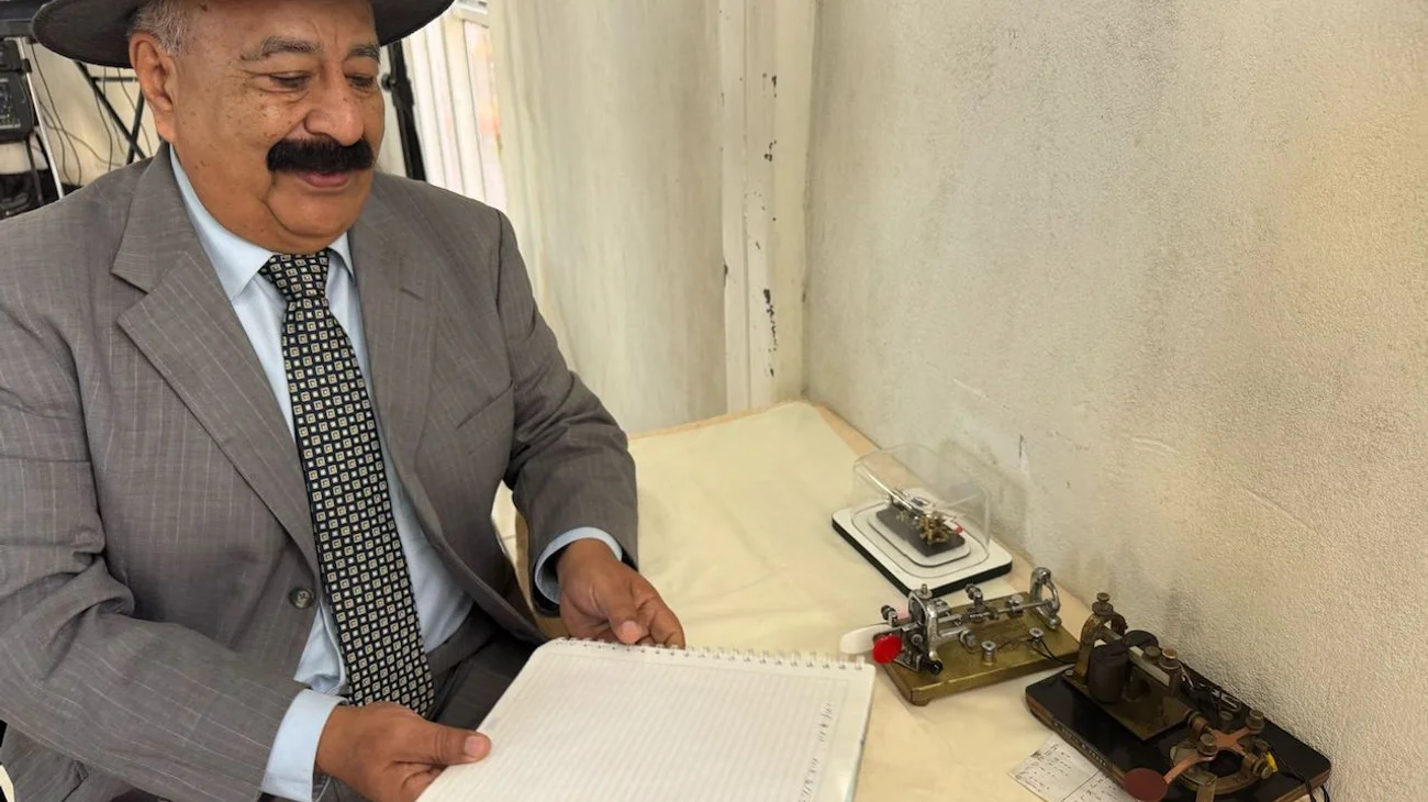 Festejan telegrafistas su día entre anécdotas de su época de oro