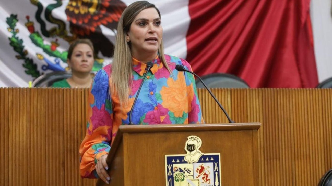 Pide Ana González garantizar agua potable a la ciudadanía