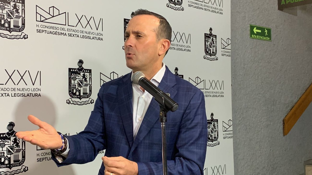 No hay recursos ni para pagar las nóminas: PAN