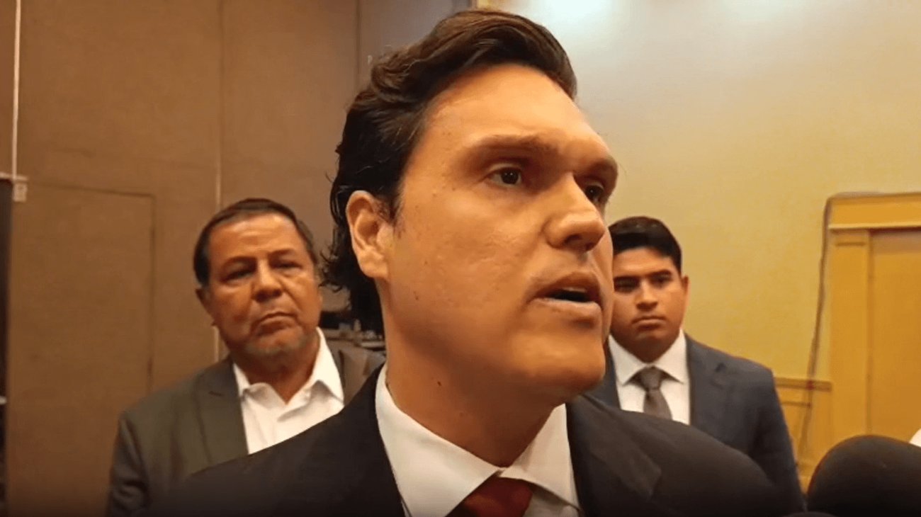 Niega Humberto Prieto que exista persecución contra exfuncionaria