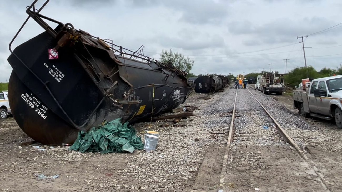 Continúan labores tras accidente ferroviario en 'El Sifón'