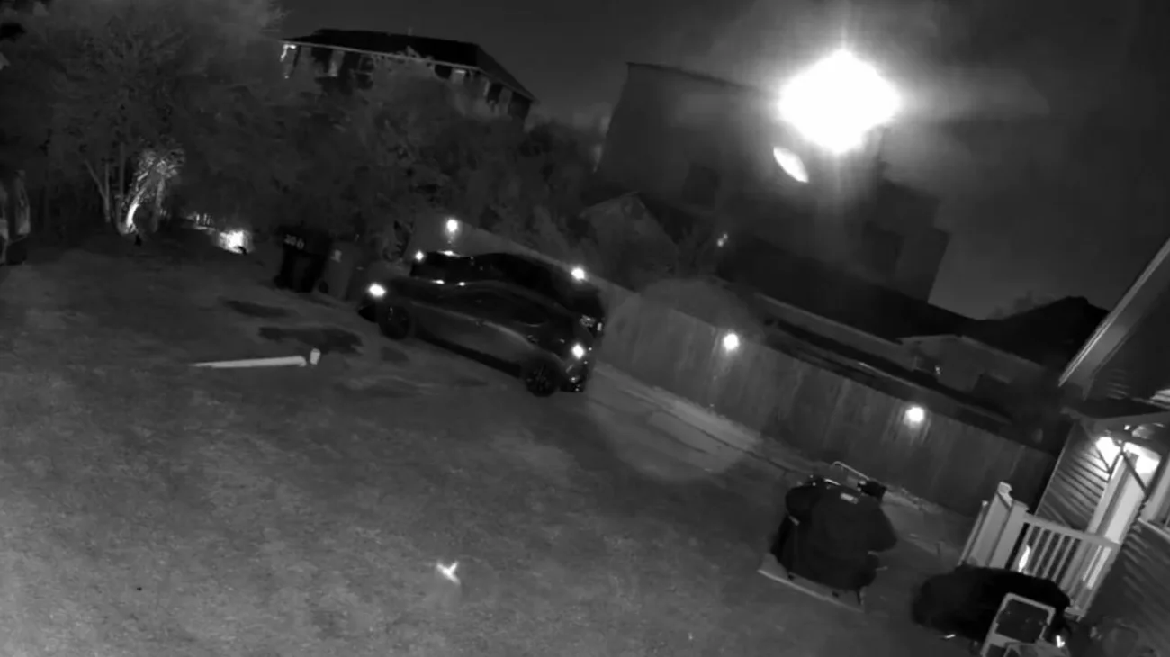 Helicóptero choca contra torre de radio y mueren 4 personas