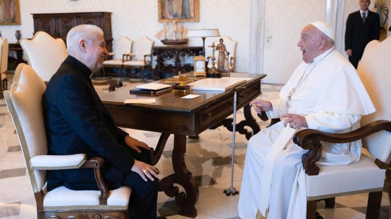 Recibe el Papa a Arzobispo regio para hablar 'sobre México'