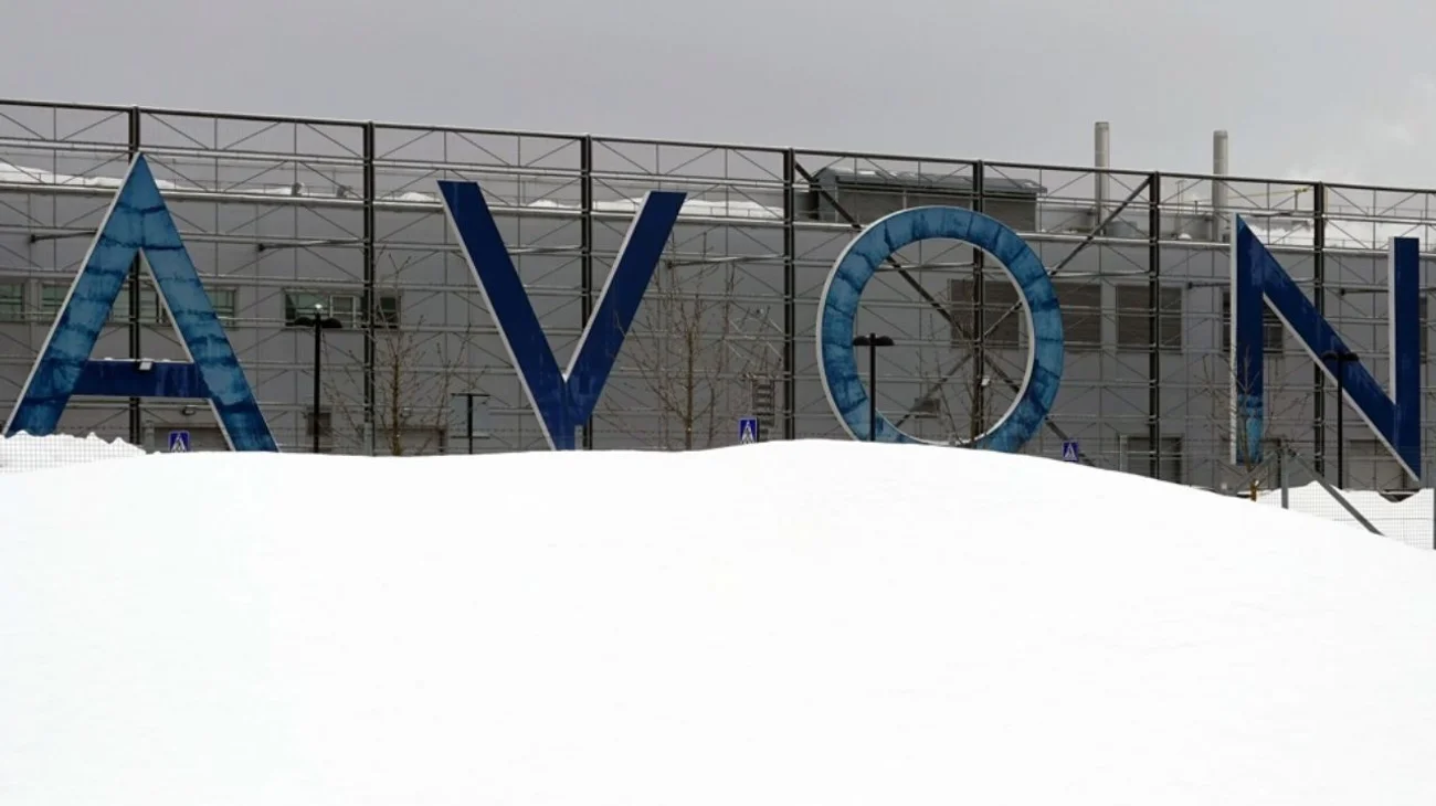 La empresa cosmética Avon se declara en quiebra en EUA