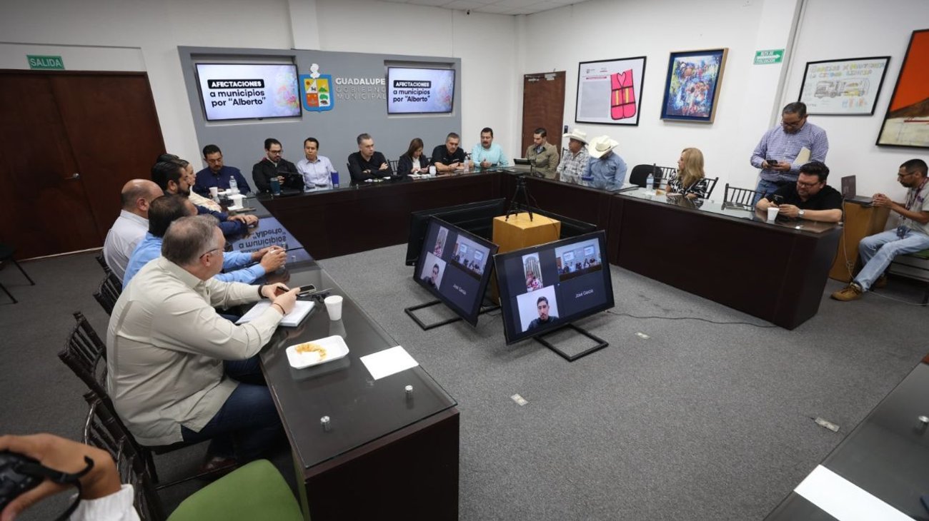 Se reúnen senadores electos y ediles por daños de ‘Alberto'