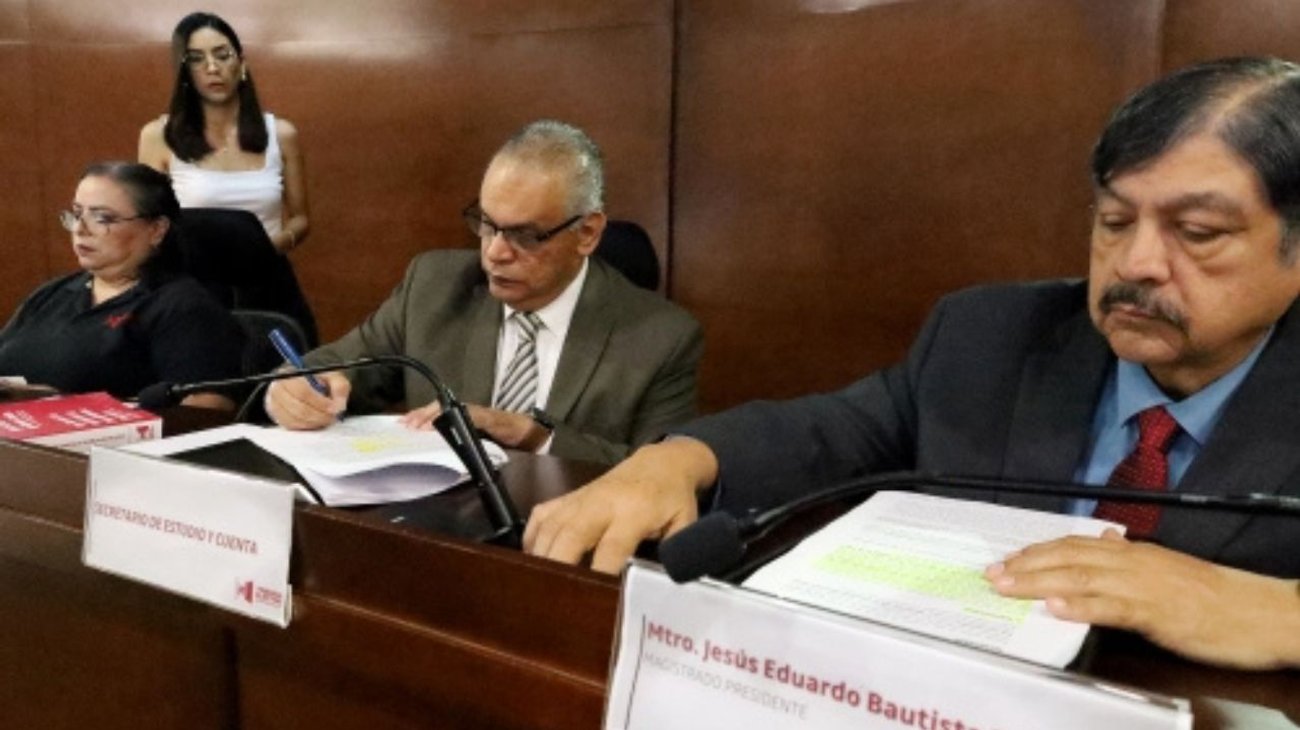 Realiza TEE audiencia por resultados de alcaldía regia