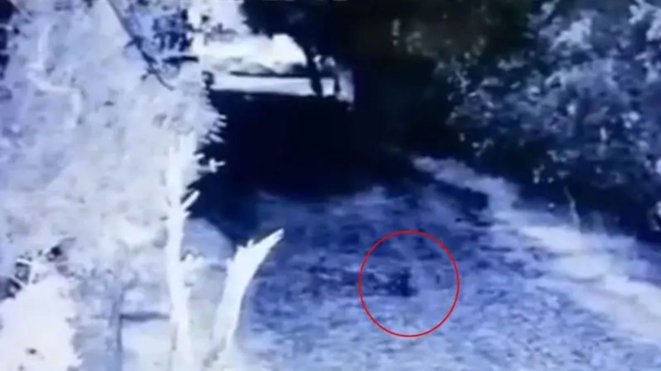 Captan en video a supuesto duende en una finca en Monterrey