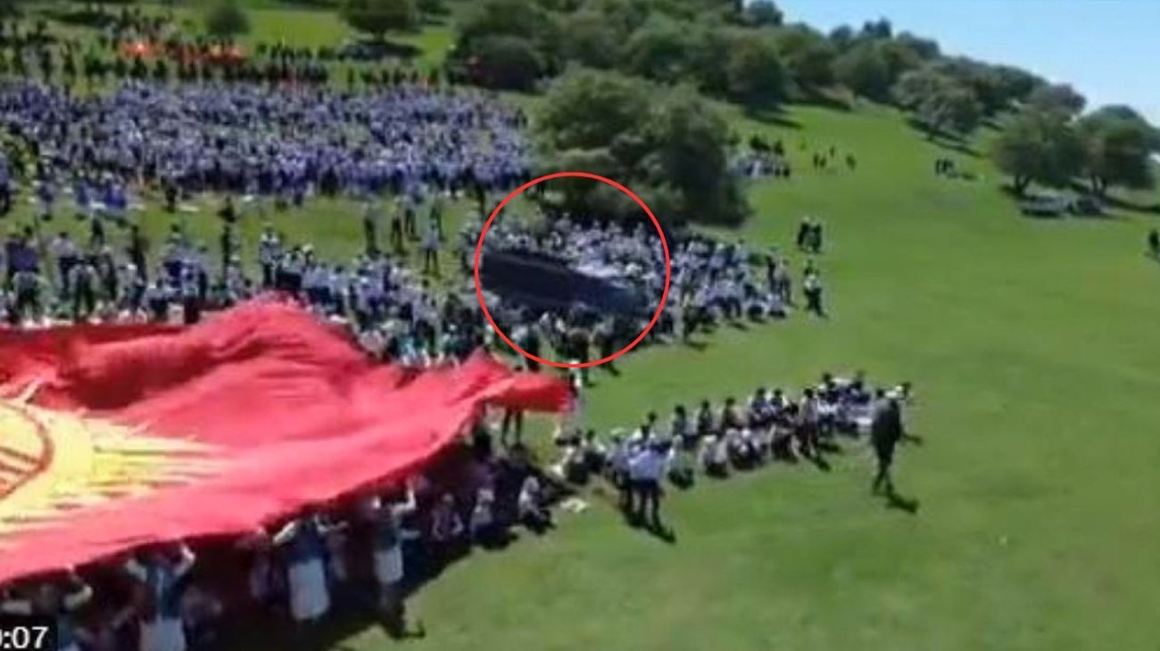 Camión de helados atropella a 30 niños en evento público