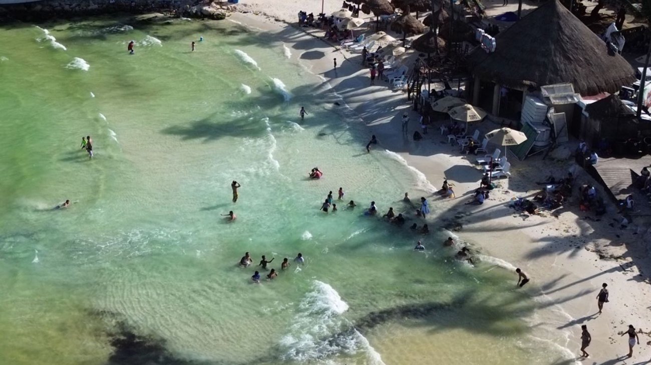Abren intensas lluvias 12 ojos de agua en la Riviera Maya