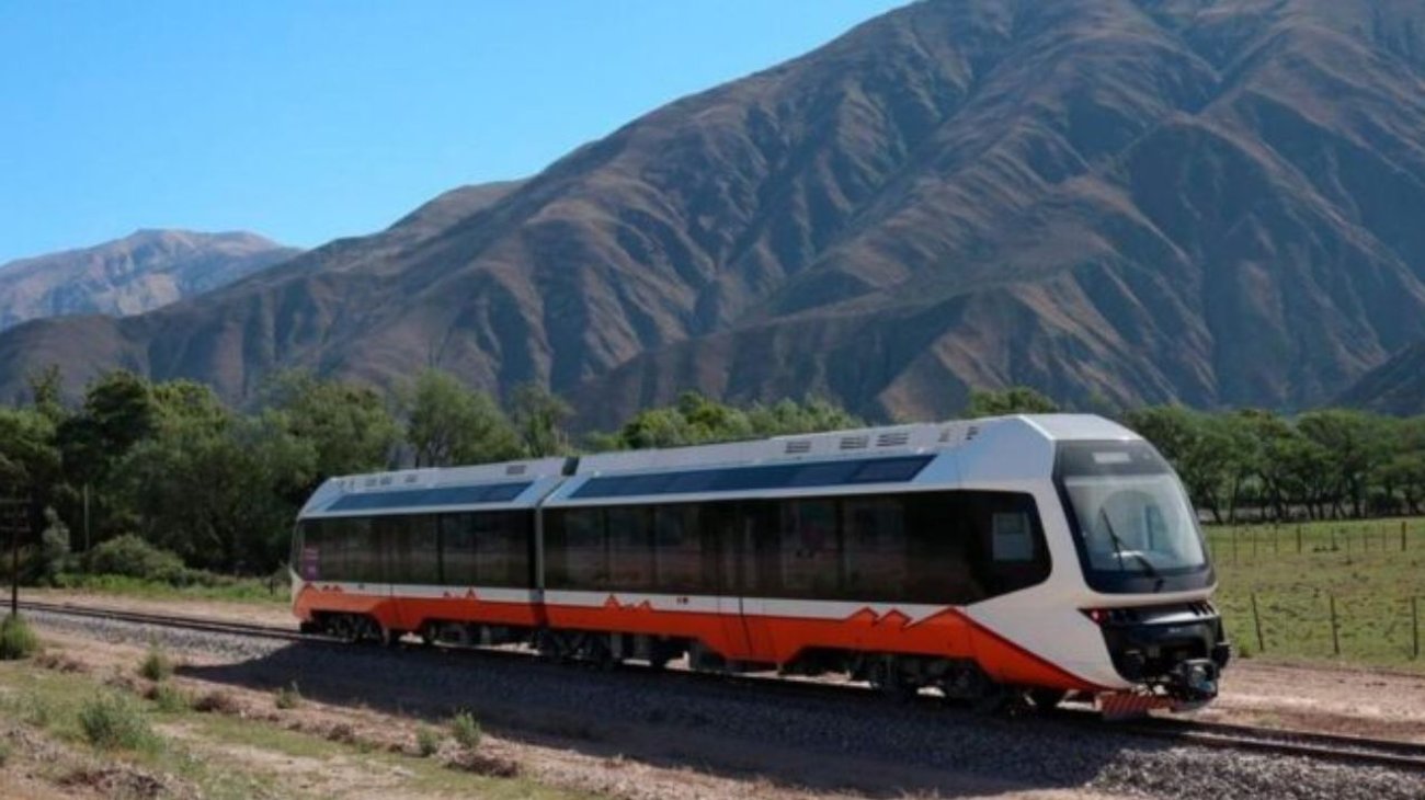 Lo que hay qué saber del primer tren solar de Latinoamérica