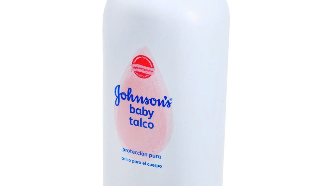 Demandan a empresa por vender talco de bebé ‘cancerígeno’