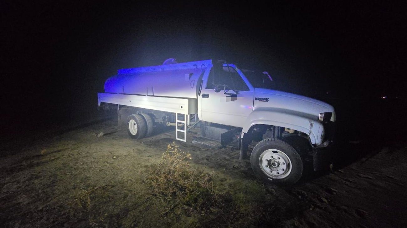 Asegura FGR 8,000 litros de hidrocarburo en Mina