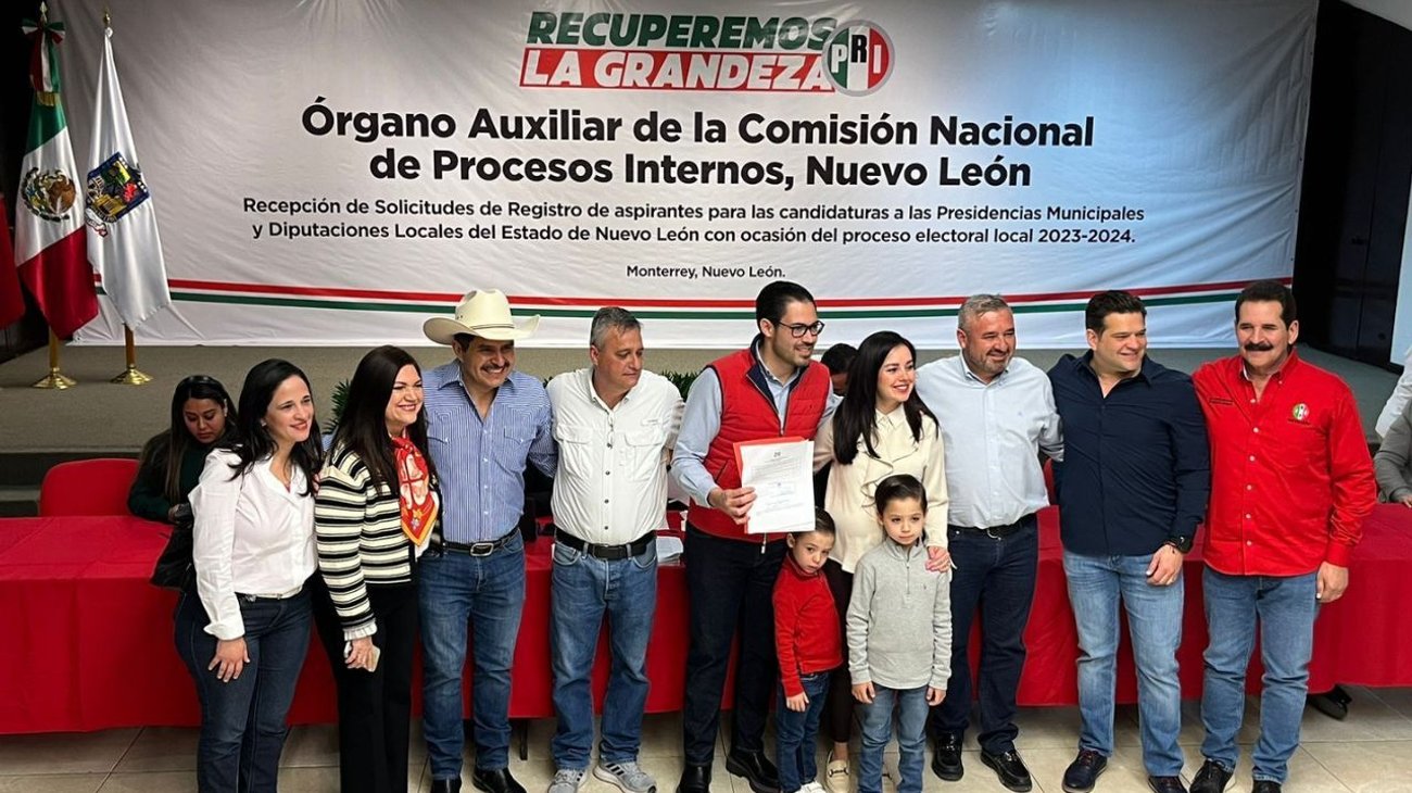 Inicia PRI registros a alcaldías y diputaciones locales