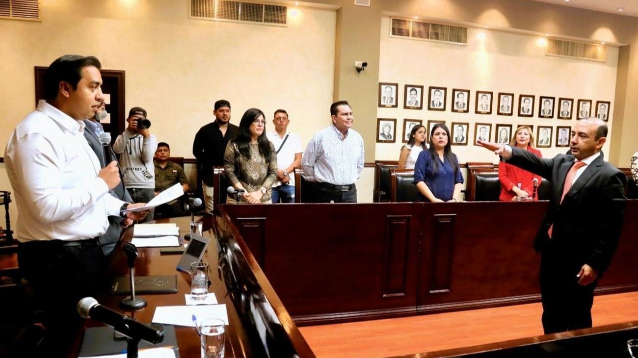 Dan licencia de 100 días a Nava; asume Iván Medrano