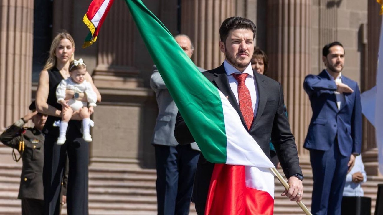 El Gobernador Samuel García conmemora el Día de la Bandera
