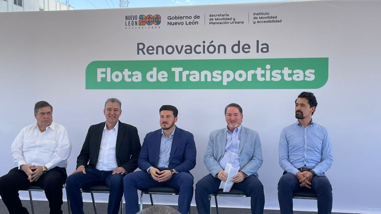 Apoya Estado a rutas para renovar camiones viejos