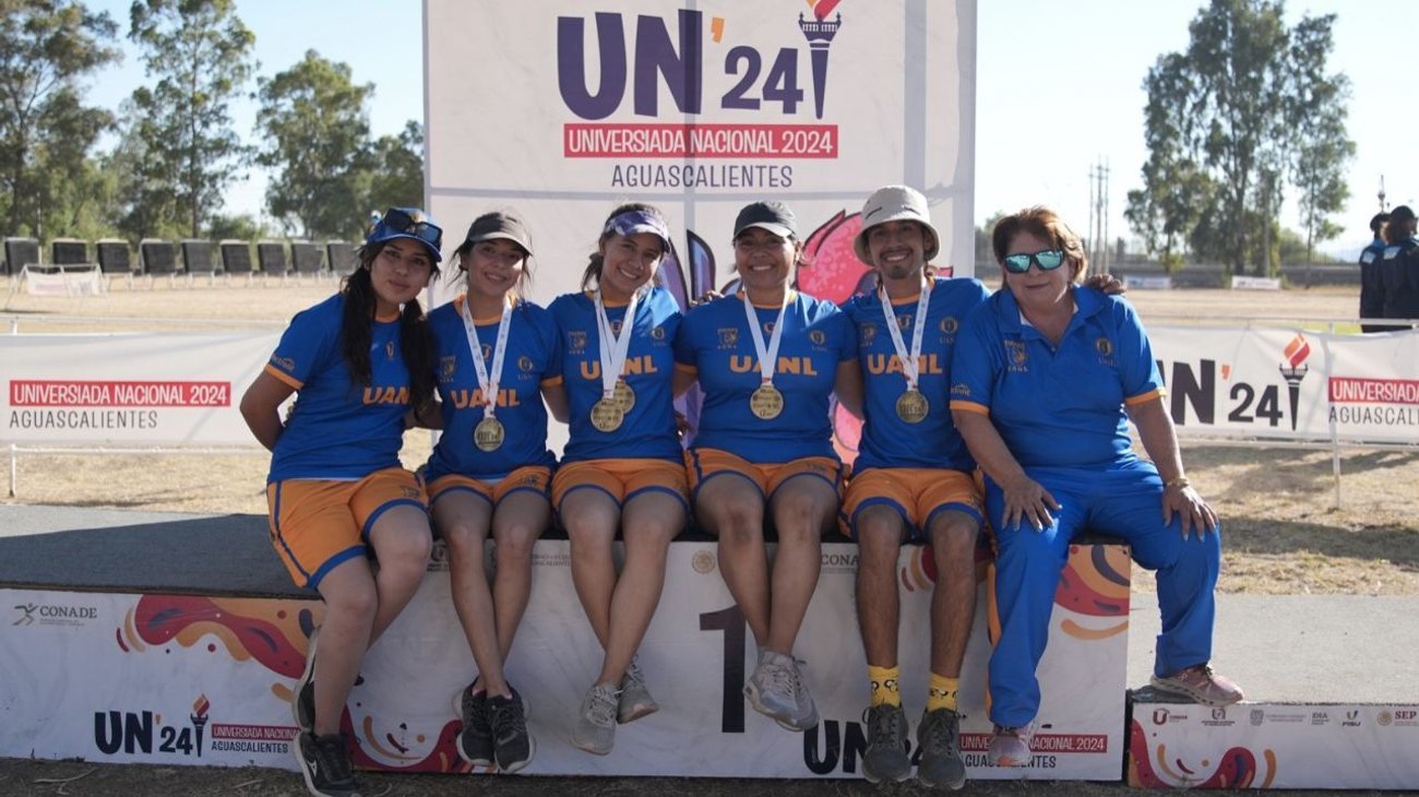Doble oro para arqueras de UANL en Universiada Nacional 2024